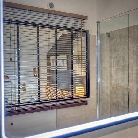 Апартаменты Le Loft 39 - Chu La Tronche  Экстерьер фото