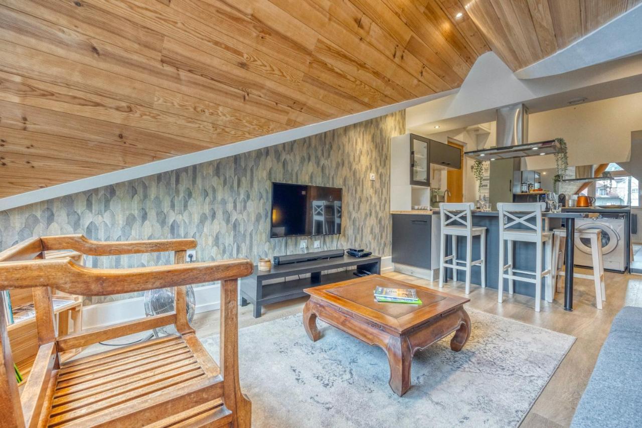 Апартаменты Le Loft 39 - Chu La Tronche  Экстерьер фото