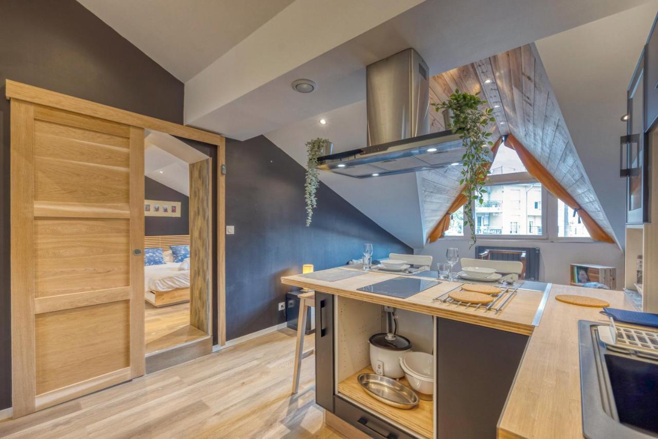 Апартаменты Le Loft 39 - Chu La Tronche  Экстерьер фото