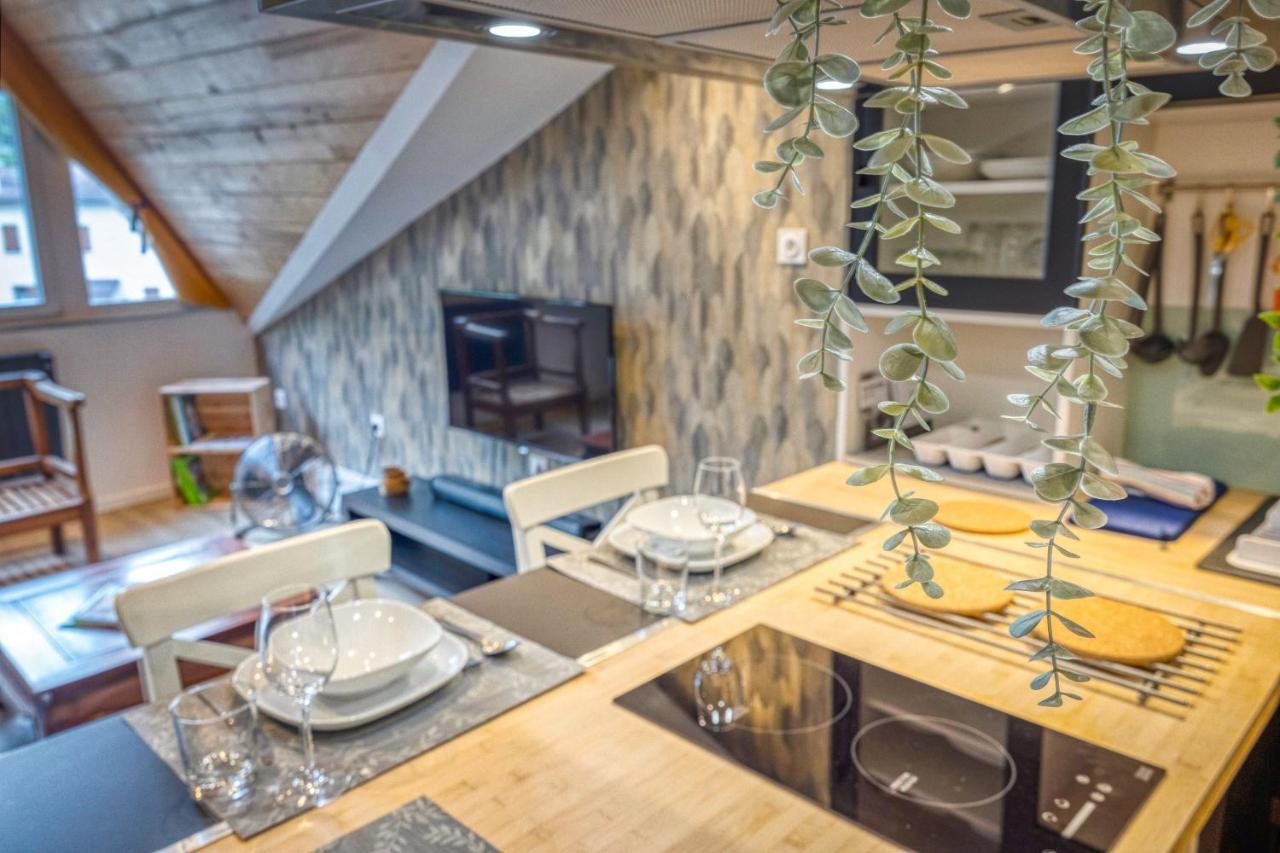 Апартаменты Le Loft 39 - Chu La Tronche  Экстерьер фото